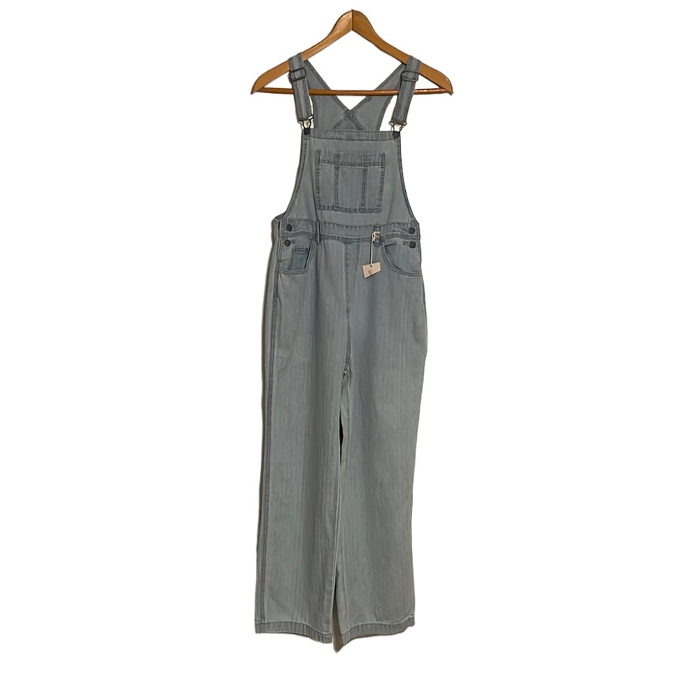 Universal Thread Light Wash Denim Overalls 2022